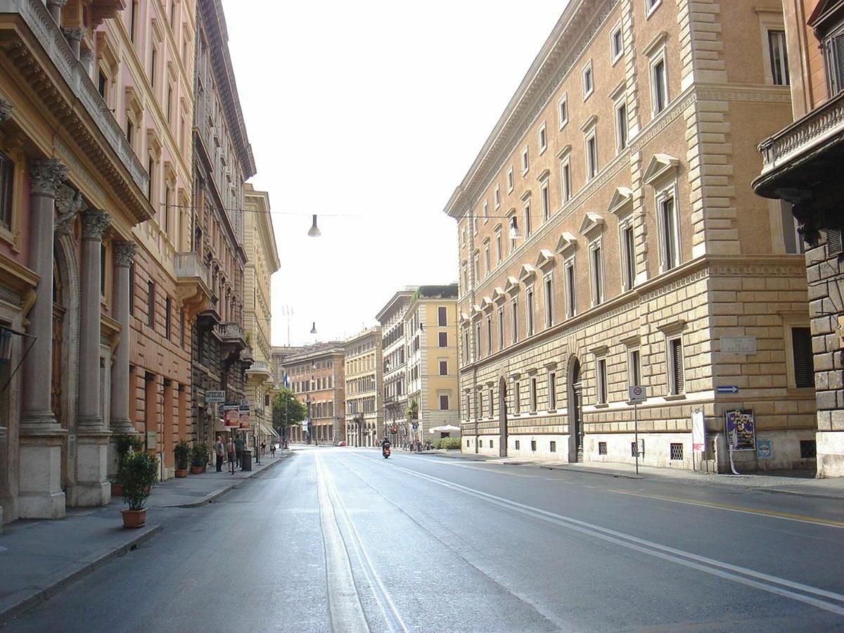 Vittorio Emanuele By Halldis Rome Exterior photo