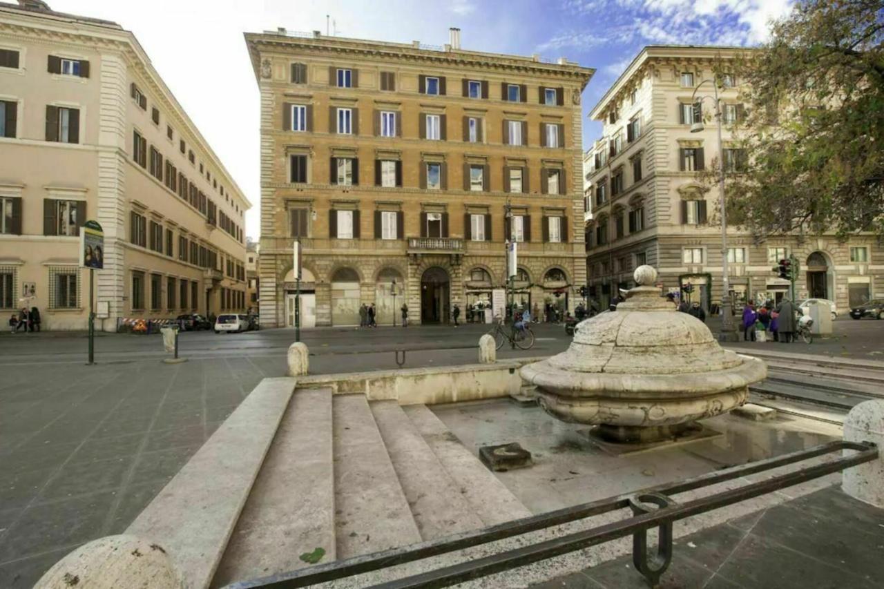 Vittorio Emanuele By Halldis Rome Exterior photo
